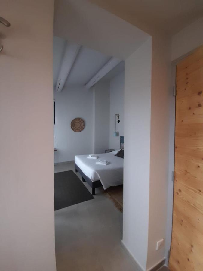 Apparts Et Lofts Bistrot Des Alpilles Сен-Реми-де-Прованс Экстерьер фото