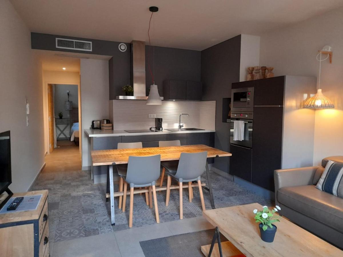 Apparts Et Lofts Bistrot Des Alpilles Сен-Реми-де-Прованс Экстерьер фото