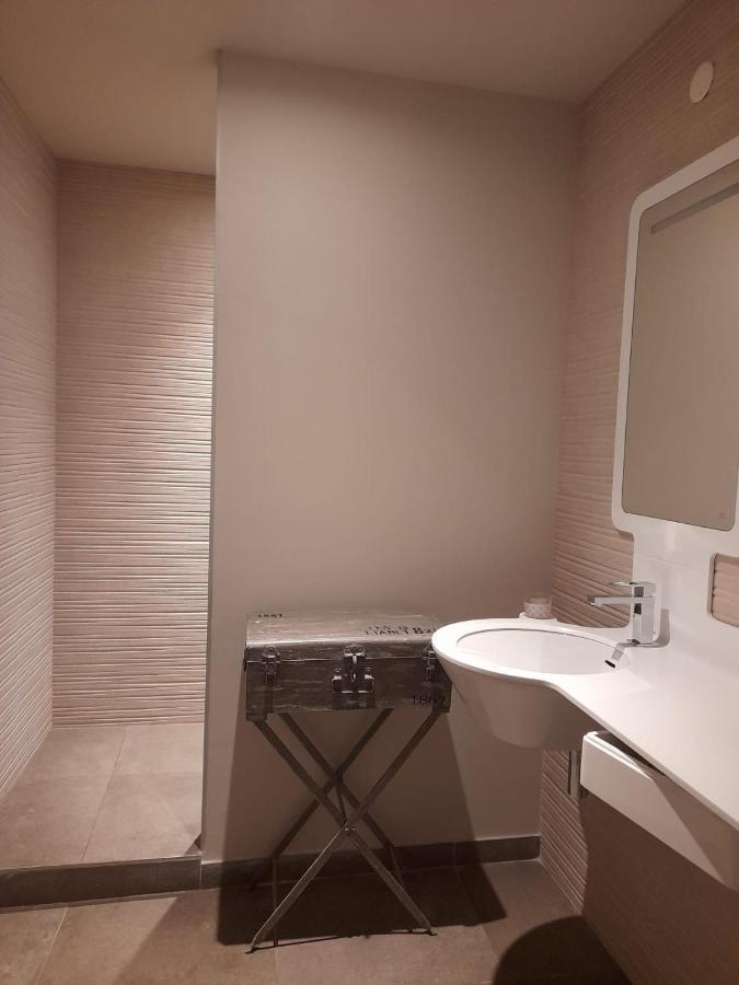 Apparts Et Lofts Bistrot Des Alpilles Сен-Реми-де-Прованс Экстерьер фото